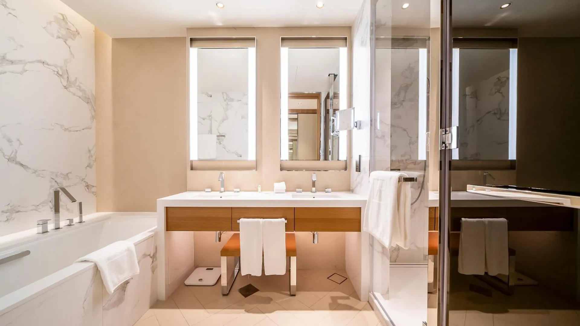 Apartment Newarabian 3 Bedroom Address Opera Downtown Dubai
