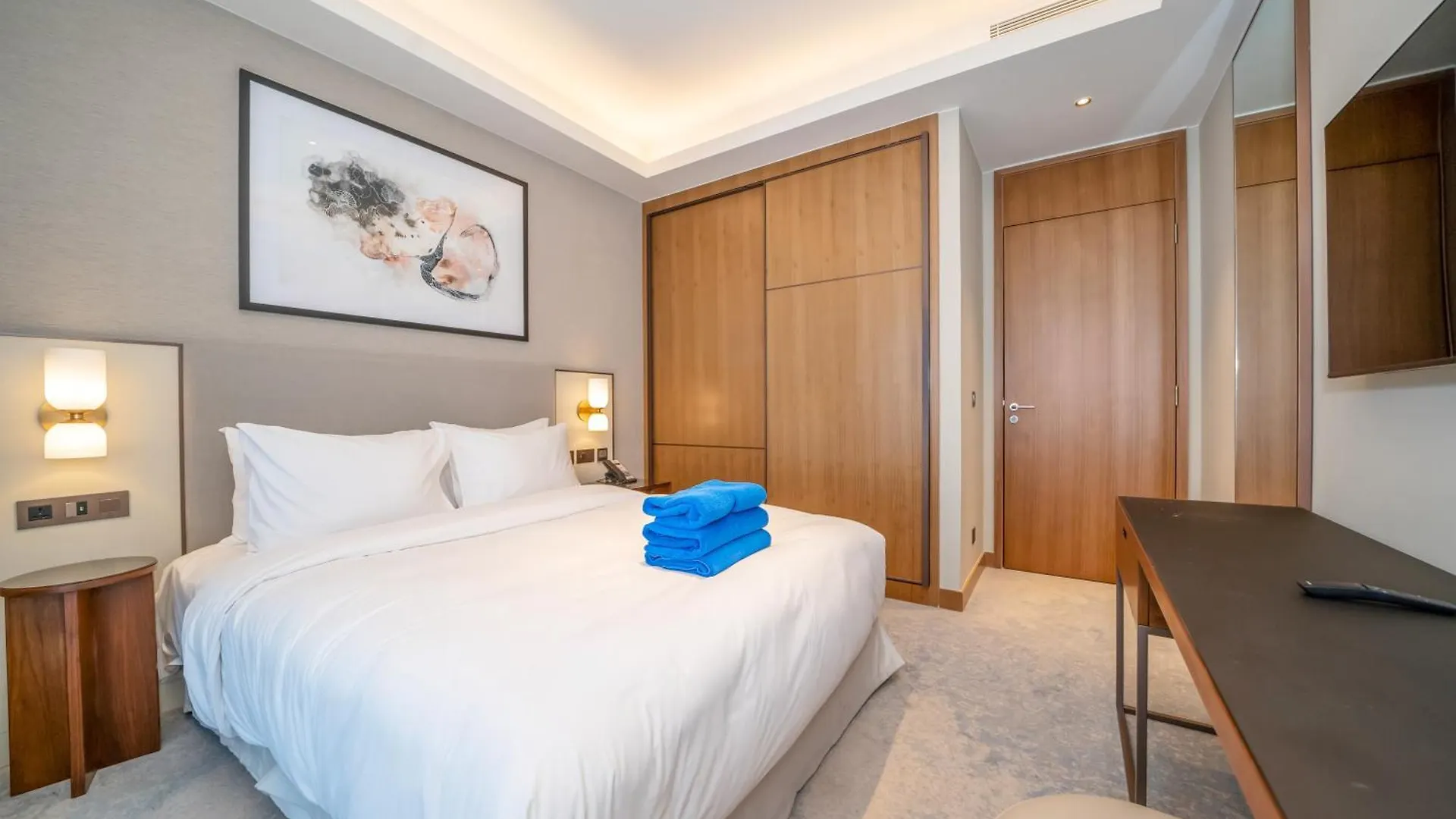 Newarabian 3 Bedroom Address Opera Downtown Dubai 0*,