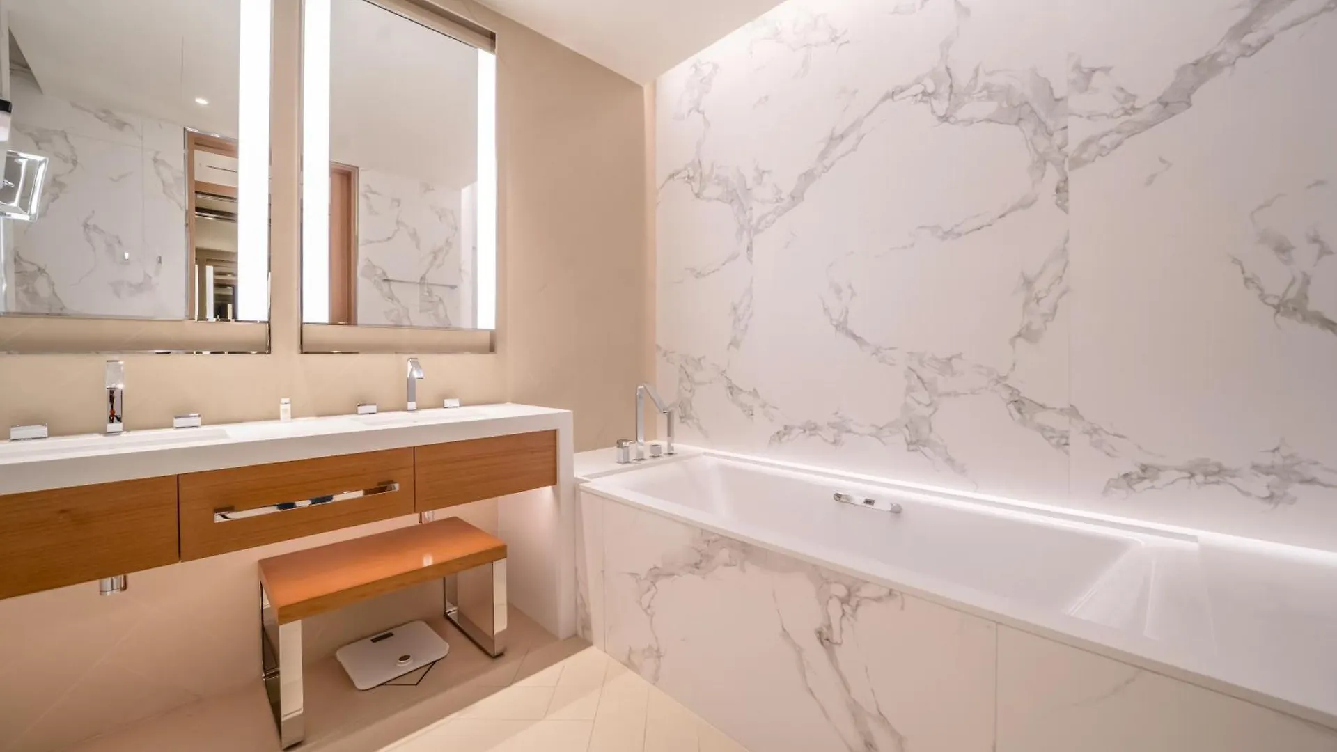 Newarabian 3 Bedroom Address Opera Downtown Dubai United Arab Emirates