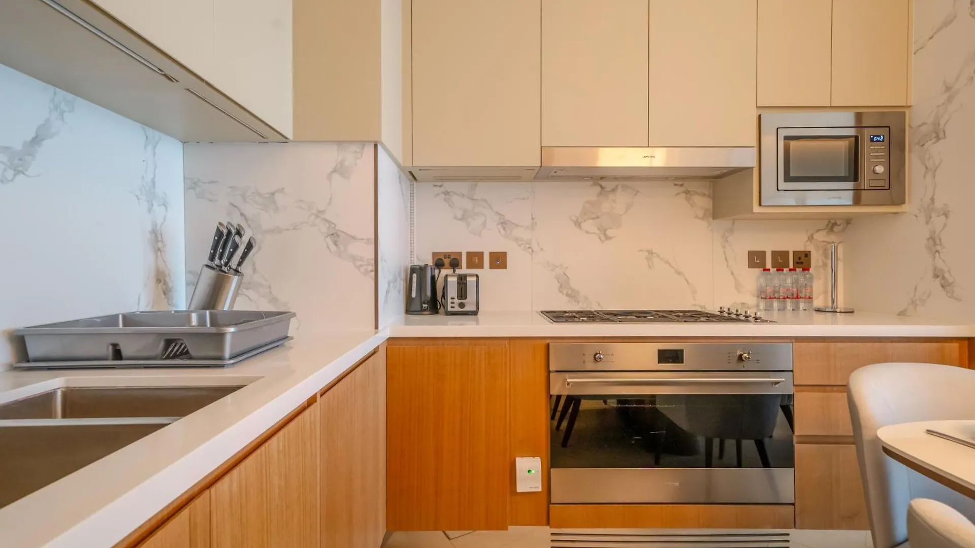 Newarabian 3 Bedroom Address Opera Downtown Dubai Apartment