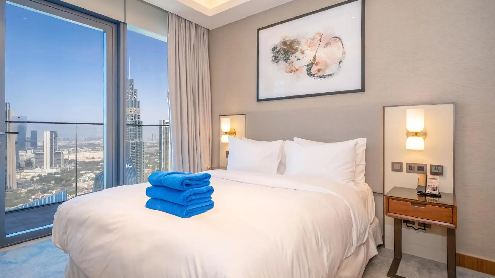 Newarabian 3 Bedroom Address Opera Downtown Dubai