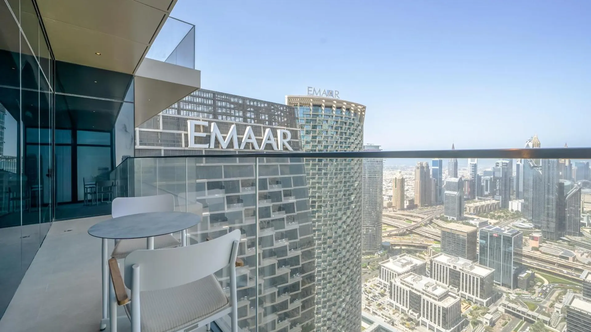 Newarabian 3 Bedroom Address Opera Downtown Dubai Apartment